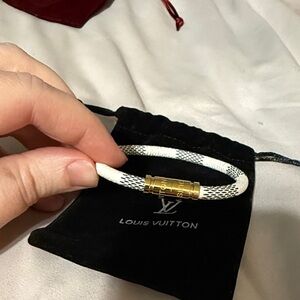 White checkered bracelet